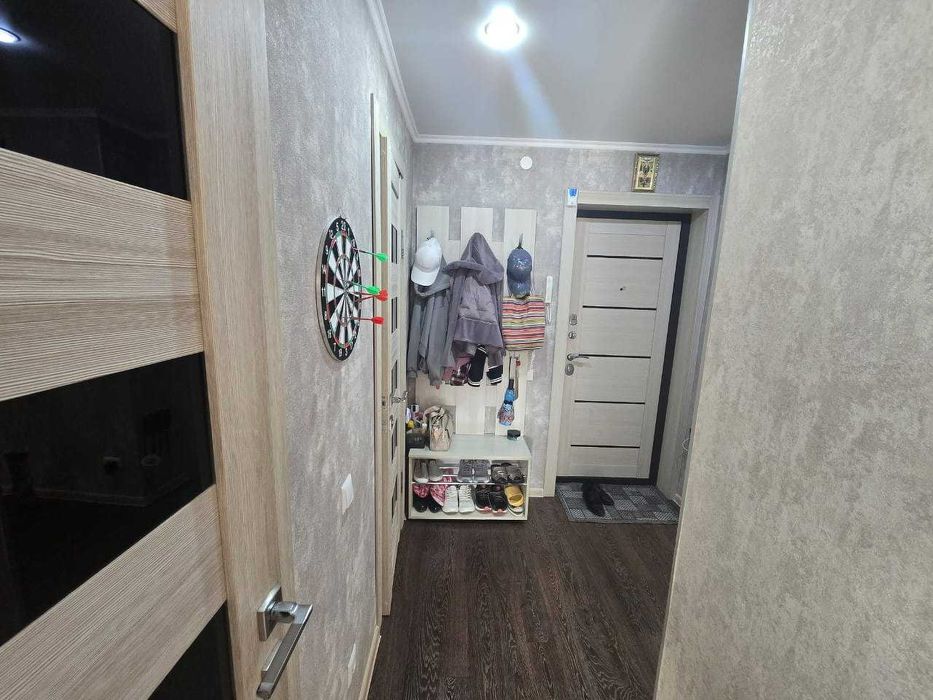 Продам 2 комнатную квартиру