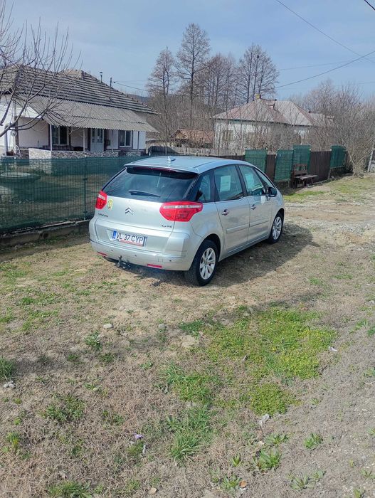 Mașină Citroen C4