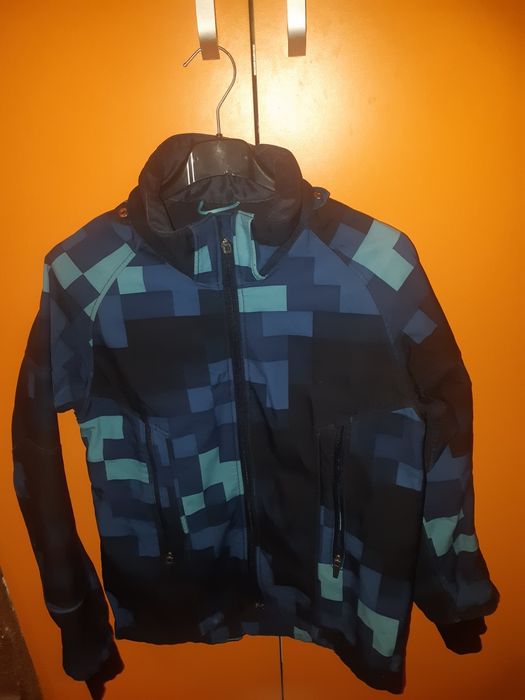 Vând scurtă termo H&M 152 cm