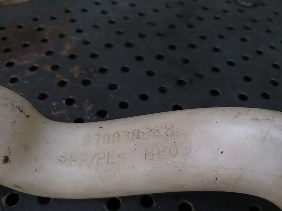 Tub vas lichid maserati ghibli 670038848