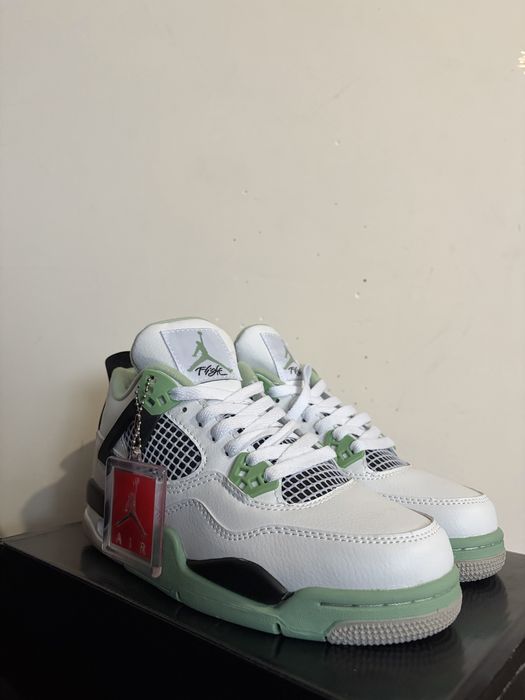Air Jordan 4 "Retro Oil Green" - 40,41,42,43,44,45,56