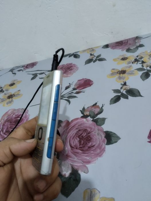 Нокиа простушка!