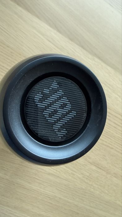 Продавам JBL Pulse 3