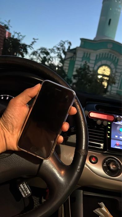 Iphone se 2020.