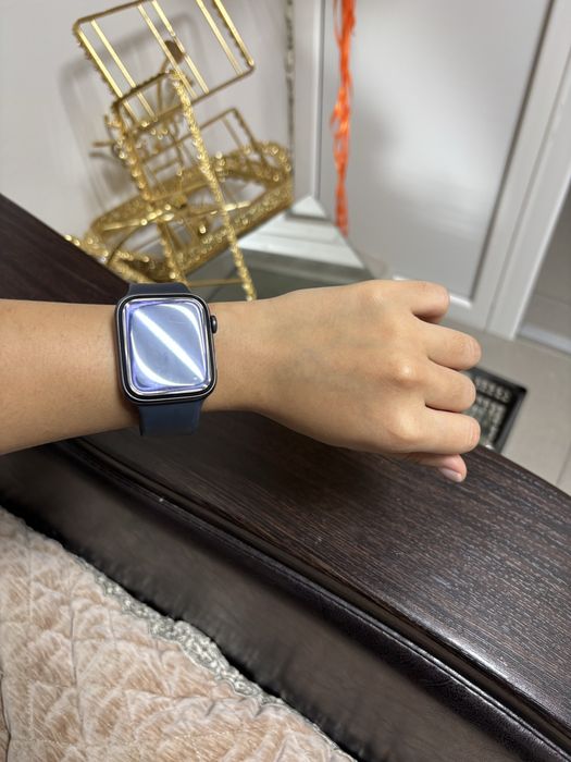 Apple watch.