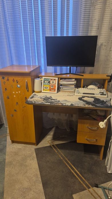 Продам стол в хорошем состоянии