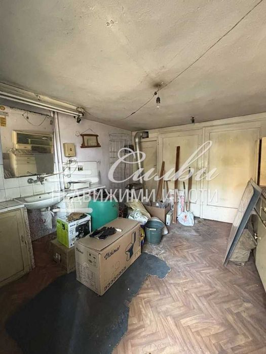 Продава се Четиристаен апартамент в Шумен, Математическа гимназия - 103 кв.м за 1787 €/кв.м - Снимка #16
