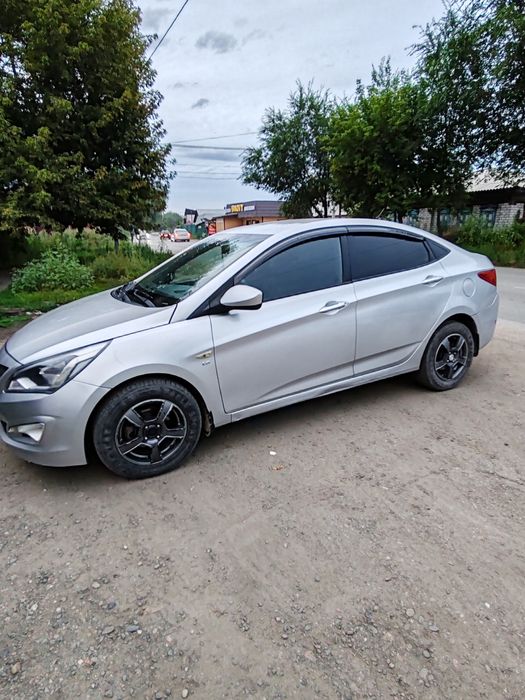 Машина Hyundai Accent