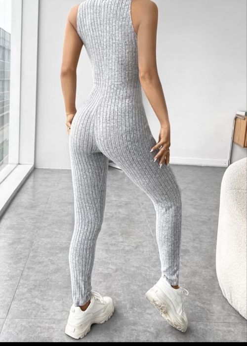 Дамски гащеризон