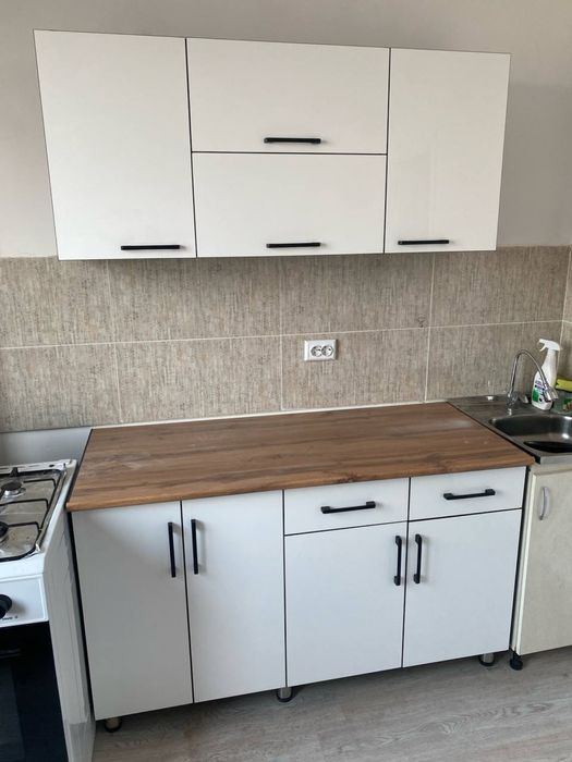 Кухонный мебель навесной