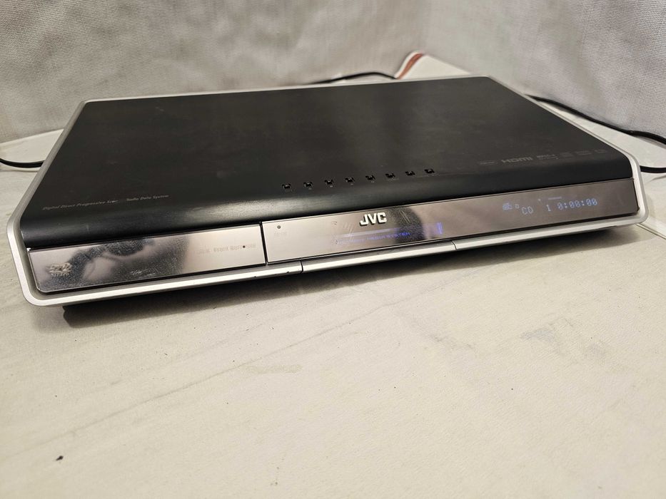 Dvd Player JVC CA-DD8  intrare digitala si LAN