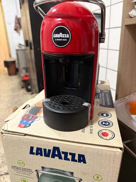 Кафемашина лаваца