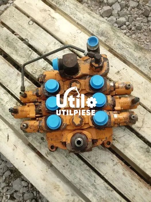 distribuitor hidraulic case 821c 821b 821e 921c + piese case