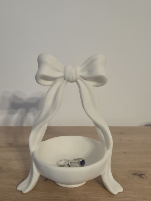 Suport bijuterii funda