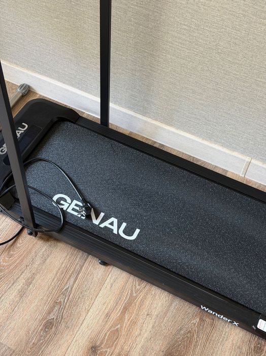 Беговая дорожка Genau