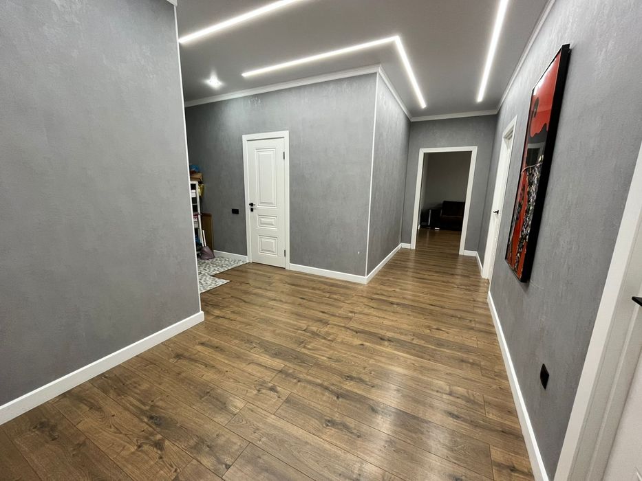 Продается 3 комнатная квартира