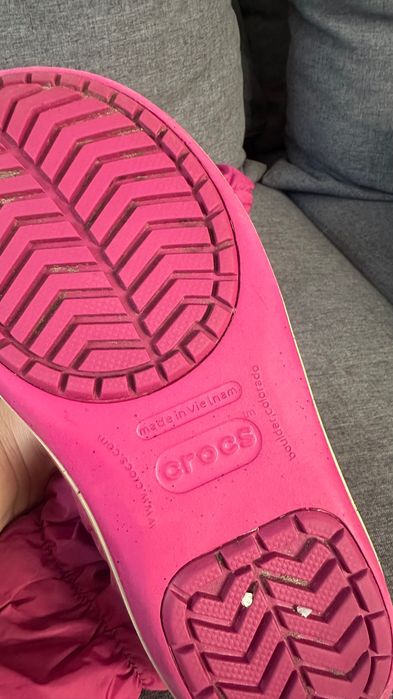Ботуши Crocs, размер 39–40.
