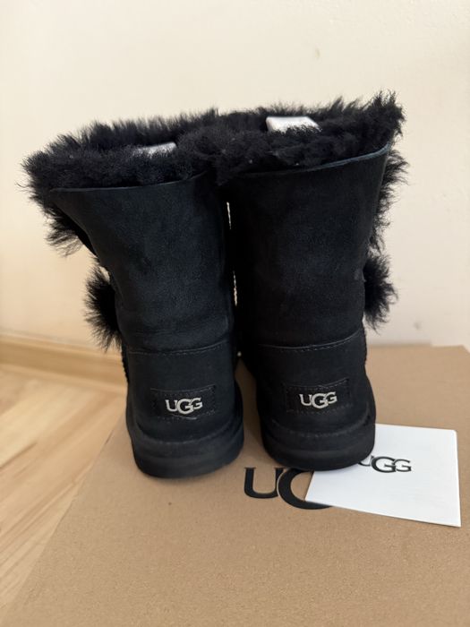 Ghete UGG Bailey Button originale