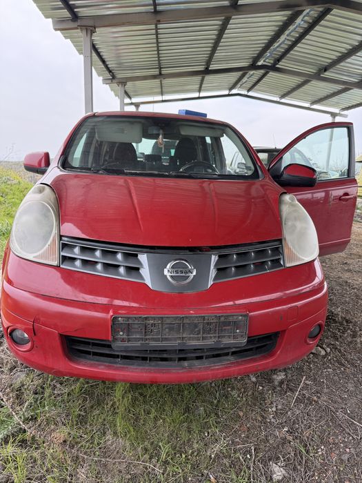 Нисан Ноте 1.6 109 кс 2008 г автомат на части