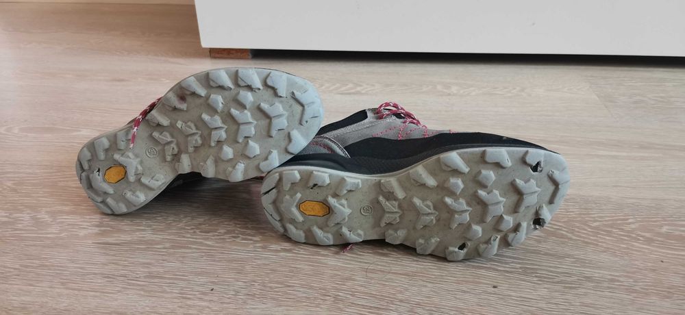 Туристически обувки Grisport, N 37