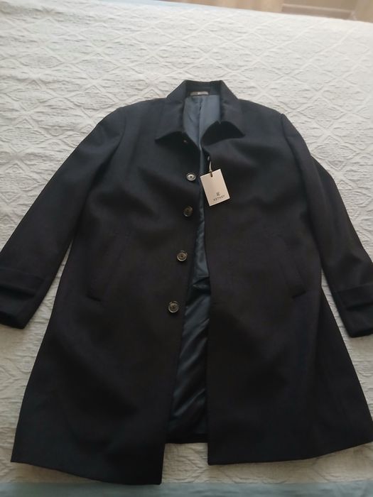 Продам новое мужское пальто фирма Кетрой