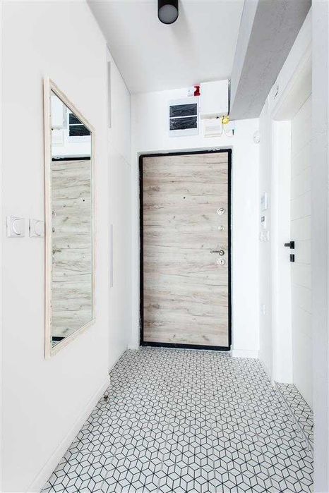 Дава се под наем Тристаен апартамент в Пловдив, Център - 78 кв.м за 193.8 € - Снимка #3