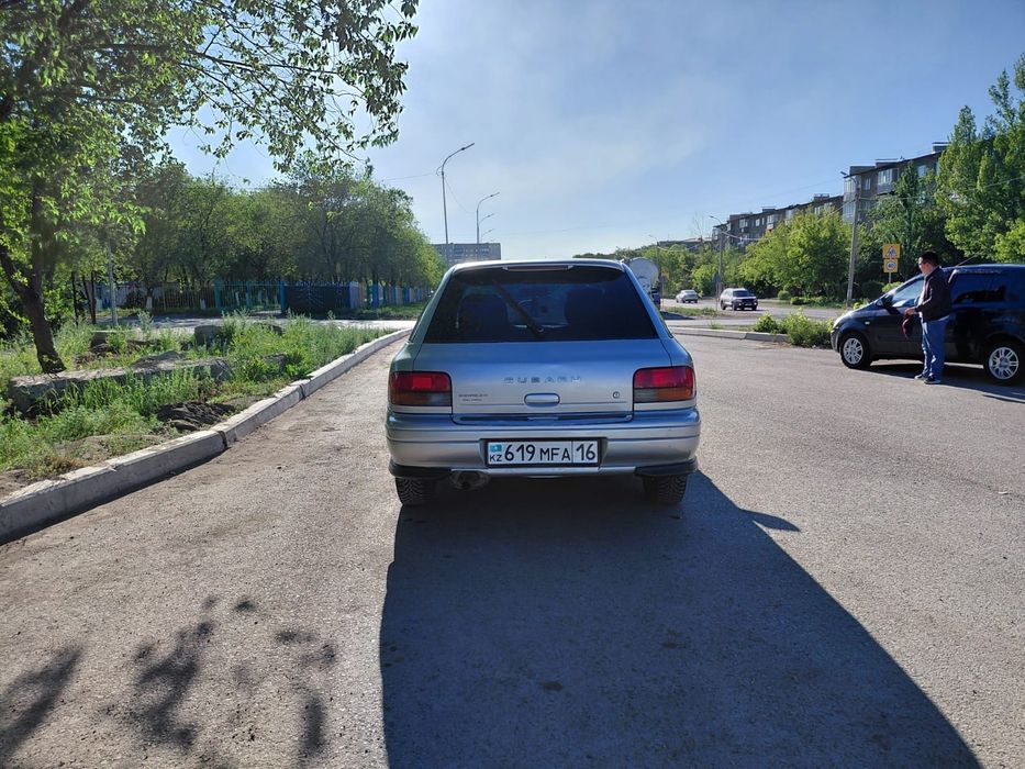 Продам  subaru  impreza