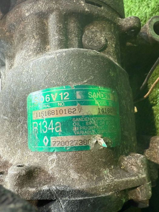 COMPRESOR AC ( 7 BUC.) RENAULT MEGANE / KANGOO / CLIO / LAGUNA / MERCEDES BENZ / NISSAN COD OEM 8200365787 8200953359 770027380