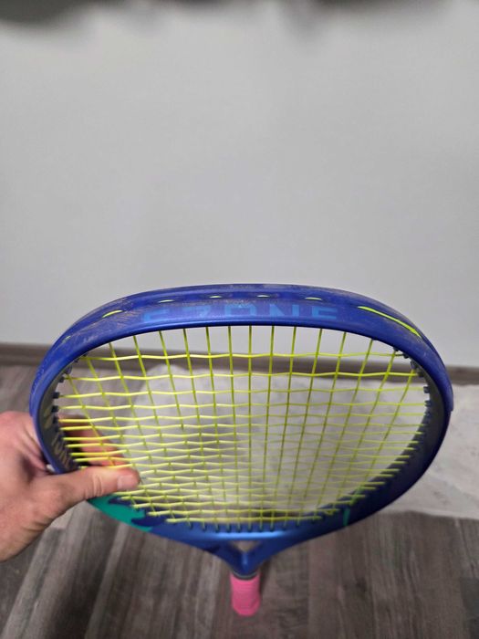 Yonex ezone 100L