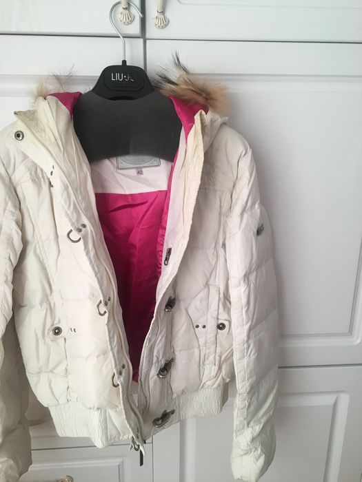 Продам женский пуховик