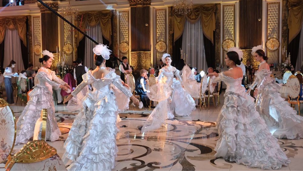 Продам танцевальные костюмы