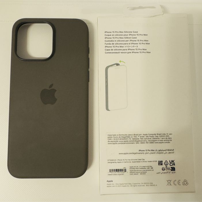 Vand husa originala Apple pentru iphone 15 pro max