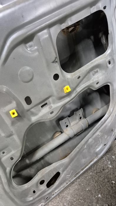 Дверь от Toyota Camry 50 европеец