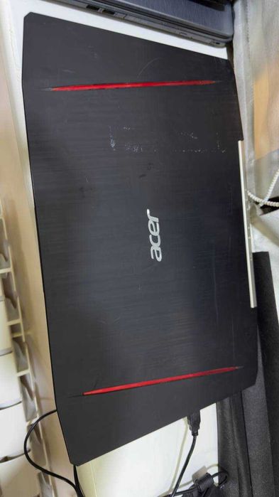 Acer Aspire VX 15 игровой i5-7300HQ / 8GB / GTX 1050 / Full HD