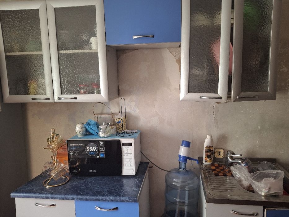 Продам кухонный гарнитур.