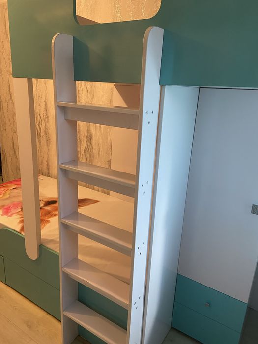 Детский гарнитур