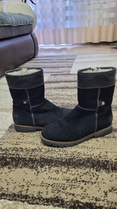 Отдам  б/у  вещи