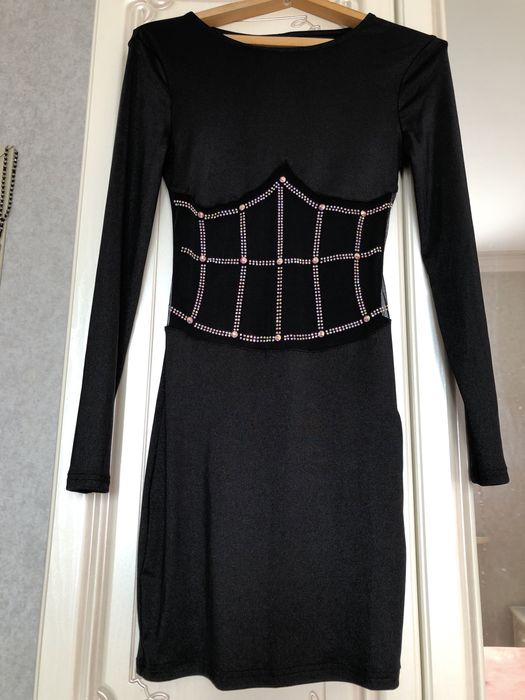 Платье с корсетом из страз