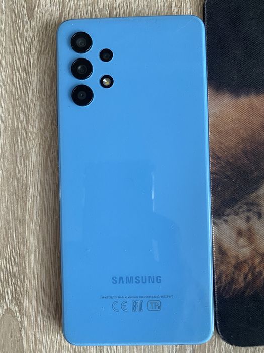 Продам самсунг а 32