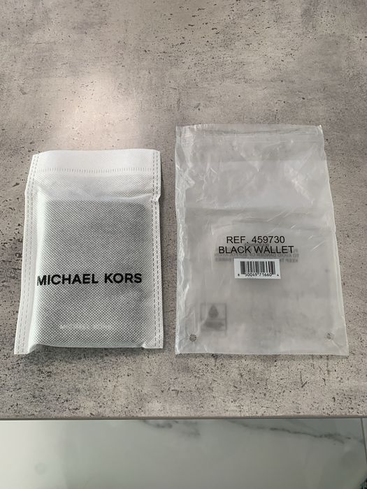 Портфейл Michael Kors