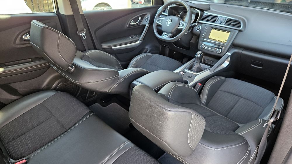 Renault Kadjar 1.6 Dci 130 cp Boseline  2016.08 Euro 6 Xenon-Piele-Navi-Jante R19-Cameea