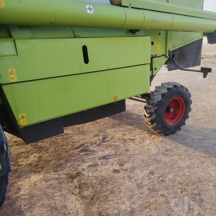 Claas Dominator 130 sotiladi!!!
