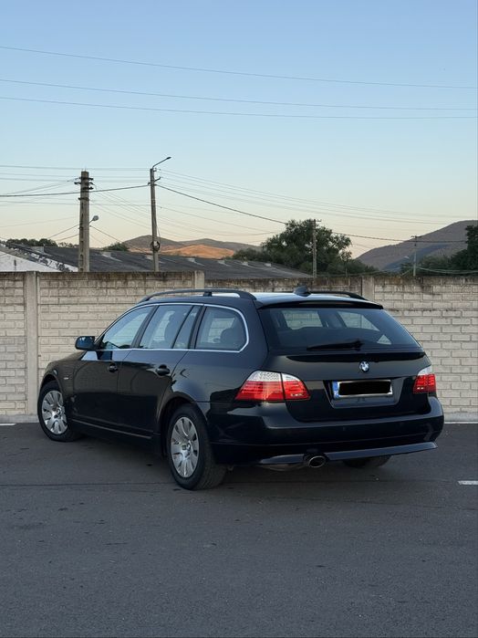 Dezmembrez seria 5 bmw e61/e60 520D 177cp lci facelift