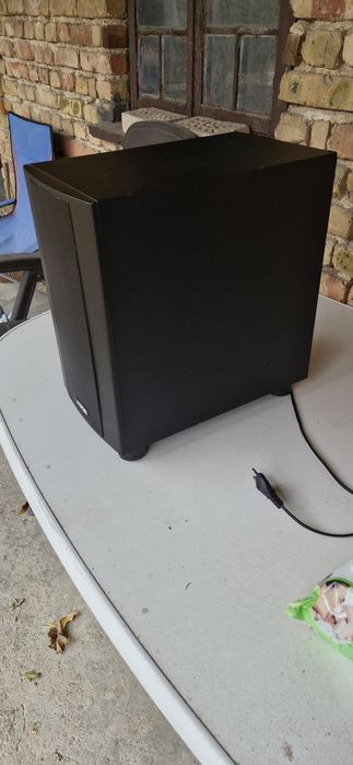 Суббуфер  CANTON