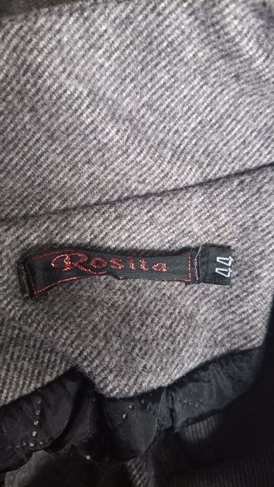 Продам пальто 42-44 размер