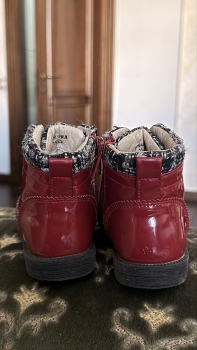 Ботинки доя девочек, брендовые