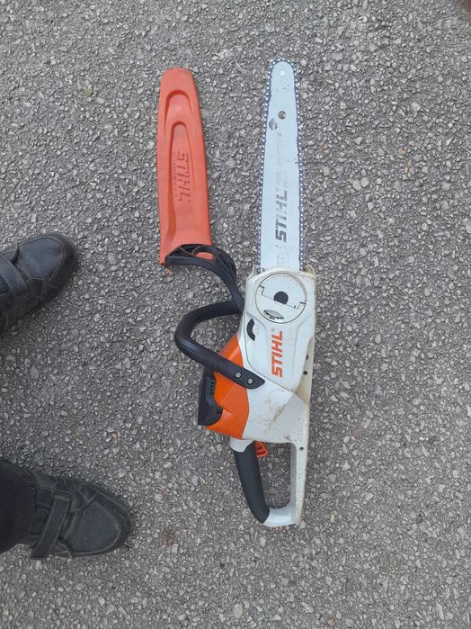 Stihl 120 акумулаторна резачка