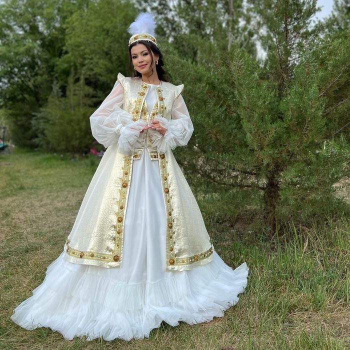 Қамзол, кәжекей,тақия