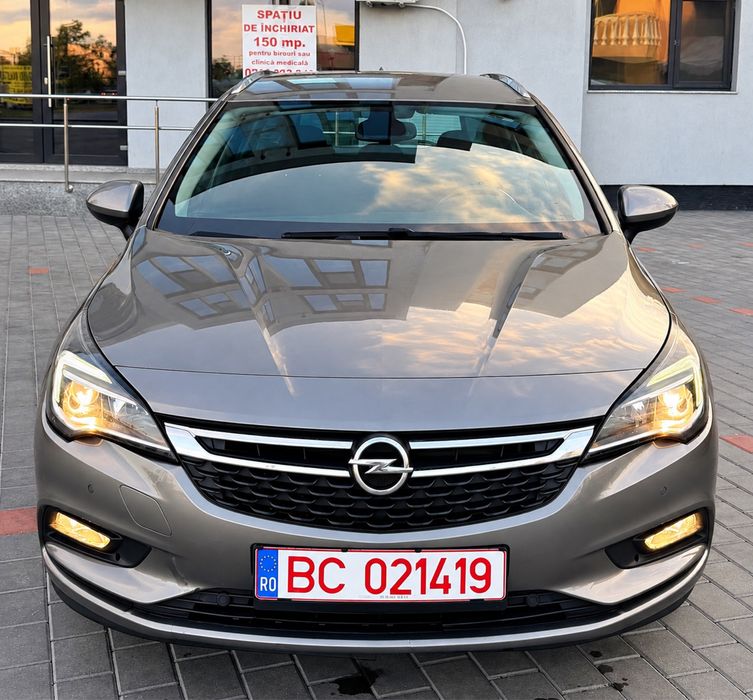 Opel Astra K Sports Tourer 2017 – 1.0 Turbo Benzină – 105 CP – LED/Xenon – Euro 6
