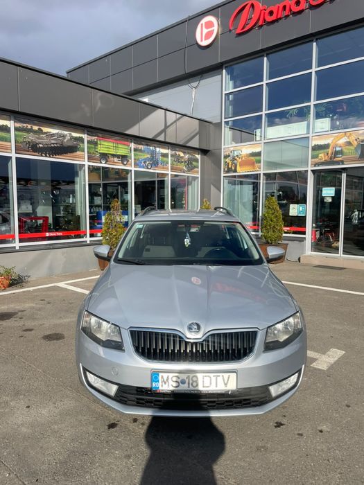 SKODA Octavia 2013 — imagine 2